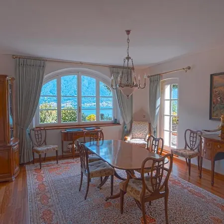 Regina Villa *